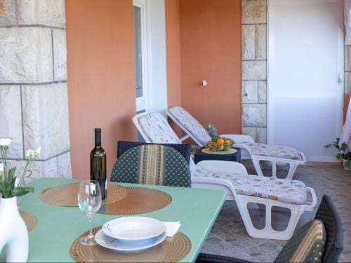 Apartments Sea Line - Two Bedroom Apartment with Terrace and Sea View Hotel in Dubrovnik-Neretva County