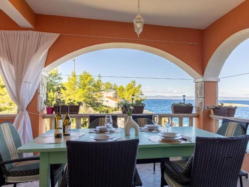 Apartments Sea Line - Two Bedroom Apartment with Terrace and Sea View Hotel in Dubrovnik-Neretva County