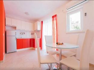 Apartment with balcony and sea view Hotel in Split-Dalmatia County