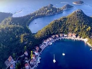 Apartments Malo Lago - One-Bedroom Apartment with Balcony and Sea View - 2nd floor Apartment 7 Hotel in Dubrovnik-Neretva County