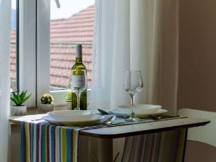 Apartments Knego - One Bedroom Apartment with Balcony and Sea View Hotel in Mlini