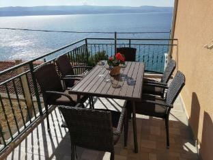 House Karlo Apartments - One-Bedroom Apartment with Balcony A4 Hotel in Split-Dalmatia County