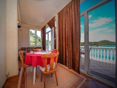 Apartments Filipovic - One Bedroom Apartment with Terrace and Sea View  A3 Hotel in Dubrovnik-Neretva County