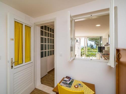 Guest House Villa Nina- Two Bedroom Apartment  with  Terrace and Sea View Apt67 Hotel in Mlini