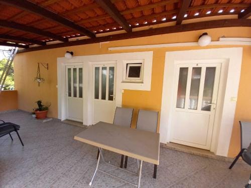 Apartments Vinko Mljet- One-Bedroom Apartment with Terrace A4 Hotel in Dubrovnik-Neretva County