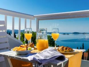 Apartments Knego - Two Bedroom Apartment with Balcony and Sea View Hotel in Mlini