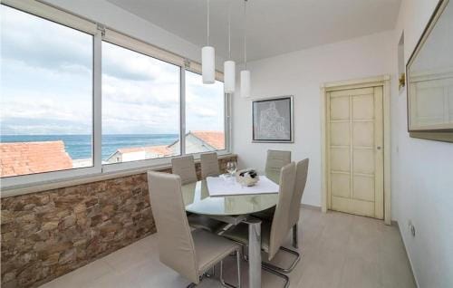 Apartment Marcela - Deluxe Two Bedroom Apartment with Terrace and Sea View Hotel in Split-Dalmatia County