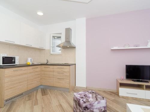 Apartments Marmo - One Bedroom Apartment with Balcony and Sea View Apartman 1 Hotel in Mlini