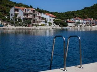 Apartments Malo Lago - One-Bedroom Apartment with Balcony and Sea View - 2nd floor Apartment 4 Hotel in Dubrovnik-Neretva County