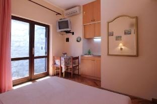 Apartments Magda- Standard Backside Studio Apartment Apartment 5 Hotel in Cavtat