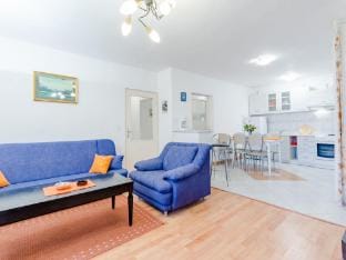 Apartment Sea Star - Three-Bedroom Apartment with Pool and Sea View Hotel in Šibenik-Knin County, Croatia
