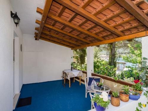 Apartments Vera - One-Bedroom Apartment with Terrace and Sea View Rea Hotel in Dubrovnik-Neretva County