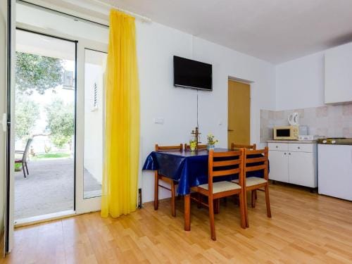 Apartments Glavor - One Bedroom Apartment with Terrace and Sea View A1 Hotel in Dubrovnik-Neretva County