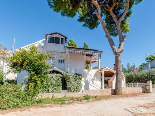Apartment Mia-Three Bedroom Apartment with Sea View Terrace Hotel in Split-Dalmatia County