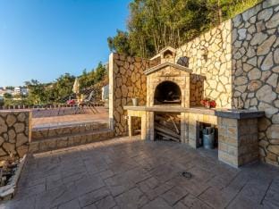 Apartments Palma -Studio with Balcony  and Sea View Mali Hotel in Split-Dalmatia County