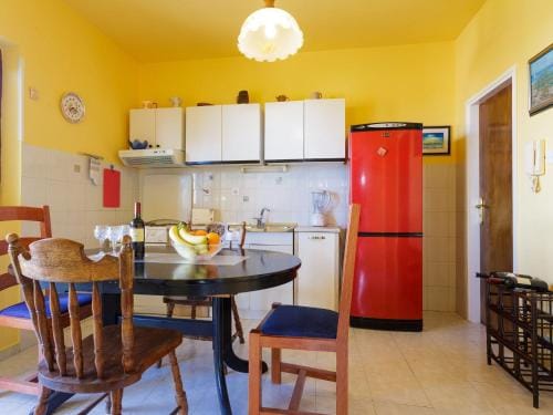 Apartments Sunrise  Duilovo  -Three Bedroom Apartment with Sea View  Terrace Hotel in Split
