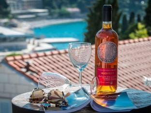 Apartment Marilyn - Two Bedroom Apartment with Terrace and Partial Sea View Hotel in Dubrovnik