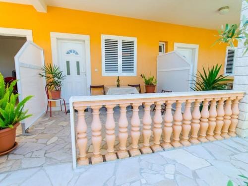 Apartments Ivana TR -Studio with Terrace  A2 Hotel in Trogir