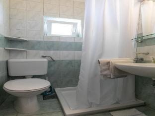 Apartments Belenum - Double Room with Balcony and Sea View no.2 Hotel in Plat