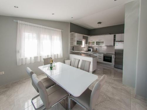 Apartments Anita-Luxury Three Bedroom Apartment with Terrace Hotel in Šibenik-Knin County, Croatia