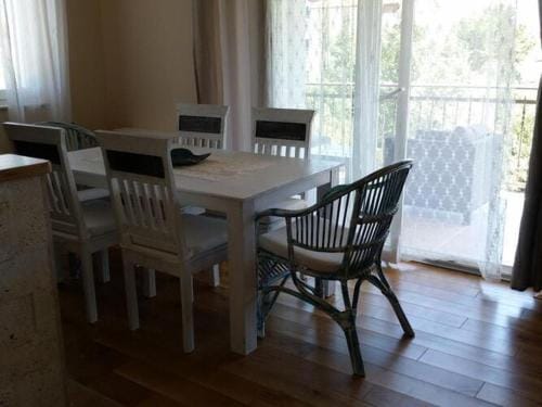 Apartments Villa Rustica ST - Two-Bedroom Apartment with Balcony and Shared Pool 1. kat Hotel in Biograd na Moru