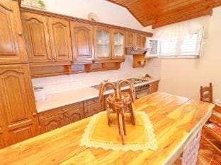 Apartments Peselj-One Bedroom Apartment with Balcony and Sea View  2 Hotel in Dubrovnik-Neretva County