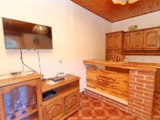 Apartments Peselj-One Bedroom Apartment with Balcony and Sea View  2 Hotel in Dubrovnik-Neretva County