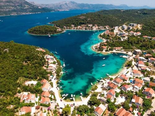 Stone House Harmony - One Bedroom Apartment with Patio and Garden View  1 Hotel in Dubrovnik-Neretva County