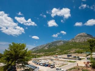 Apartments Dva Galeba - One Bedroom Apartment with Sea View 206 Hotel in Bol