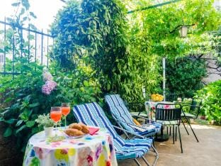 Apartment Tranquilo Garden - One Bedroom Apartment with Terrace and Garden View Hotel in Dubrovnik