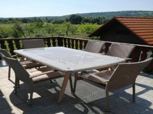 Guesthouse Zafran- Two Bedroom Apartment Hotel in Plitvice Lakes Park
