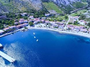 Apartments Seafront Silence - Studio Apartment with Terrace and Sea View Hotel in Dubrovnik-Neretva County