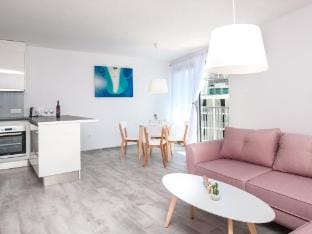 Apartments Dva Galeba - Standard One Bedroom Apartment with Sea View 203 Hotel in Bol
