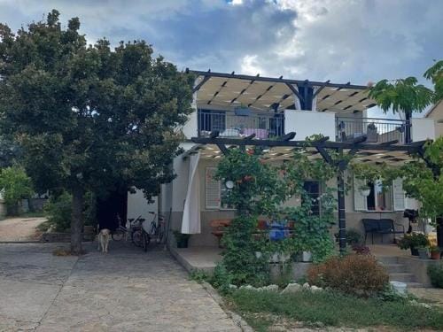 Apartments Paula - One Bedroom Apartment with Terrace 3 Hotel in Tisno