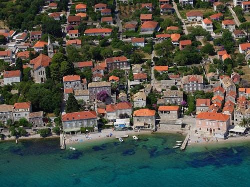 Apartments Trstenica-Two  Bedroom Apartment with Terrace  B Hotel in Dubrovnik-Neretva County