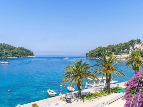 Apartments Villa Royale - Studio Apartment with Sea View Hotel in Cavtat