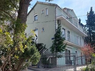 Apartments Smokvica - One Bedroom AptBalcony Hotel in Zadar County