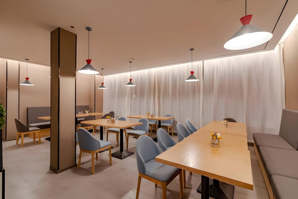 Home Inn Neo Wuhu Development Zone Baixian Plaza Hotel in Nanjing