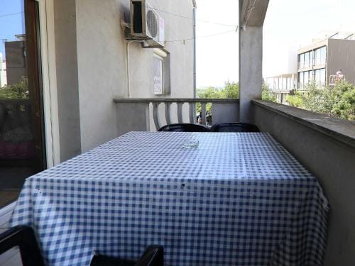 Apartments Melita - Superior Two Bedroom Apartment with Balcony and Sea View A4 Hotel in Zadar