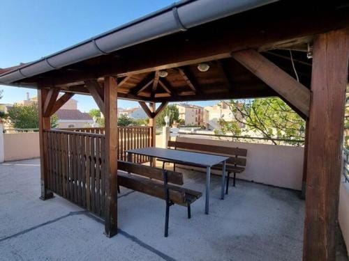 Apartments Vanja Skara Biograd - Superior Two Bedroom Apartment with Terrace Trica Hotel in Biograd na Moru