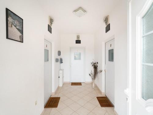 One bedroom apartment with terrace Hotel in Šibenik-Knin County, Croatia