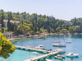 Apartments Villa Royale - One Bedroom Apartment with Sea View Hotel in Cavtat