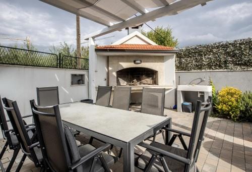 Apartment Villa Andelka with Swimming Pool Hotel in Šibenik-Knin County, Croatia