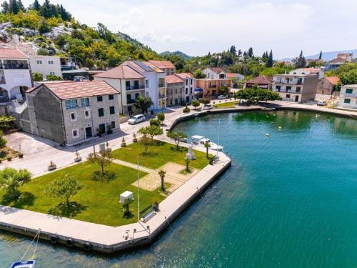 Apartments Ema - Studio Apartment with Sea View Hotel in Dubrovnik-Neretva County