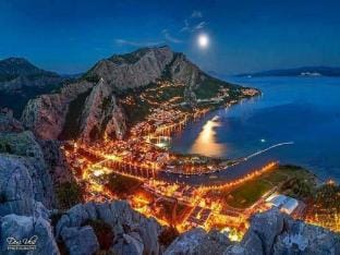 Apartment Stipic Omis - Three Bedroom Apartment with Terrace Hotel in Split-Dalmatia County