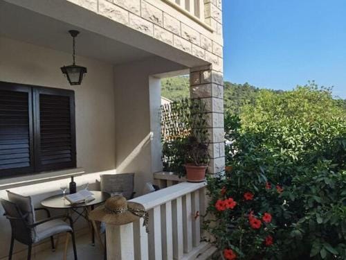 Apartment Tina - One Bedroom Apartment with Terrace Hotel in Dubrovnik-Neretva County