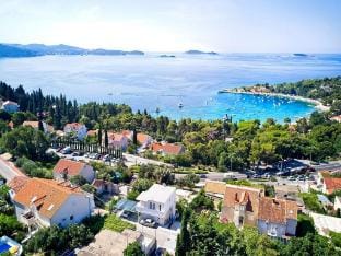 Apartments Grljevic - Studio Apartment with Sea View and Balcony A2 Hotel in Mlini