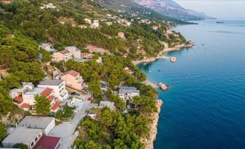 Apartment Papilio  - Two Bedroom Apartment with Terrace Hotel in Brela