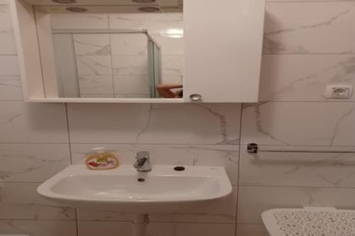 Studio Apartment Nikola Hotel in Dubrovnik-Neretva County