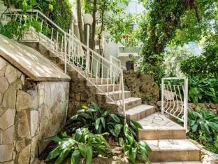 Apartments  Rooms Mara  Petrunjela - One Bedroom Apartment with Garden Hotel in Cavtat